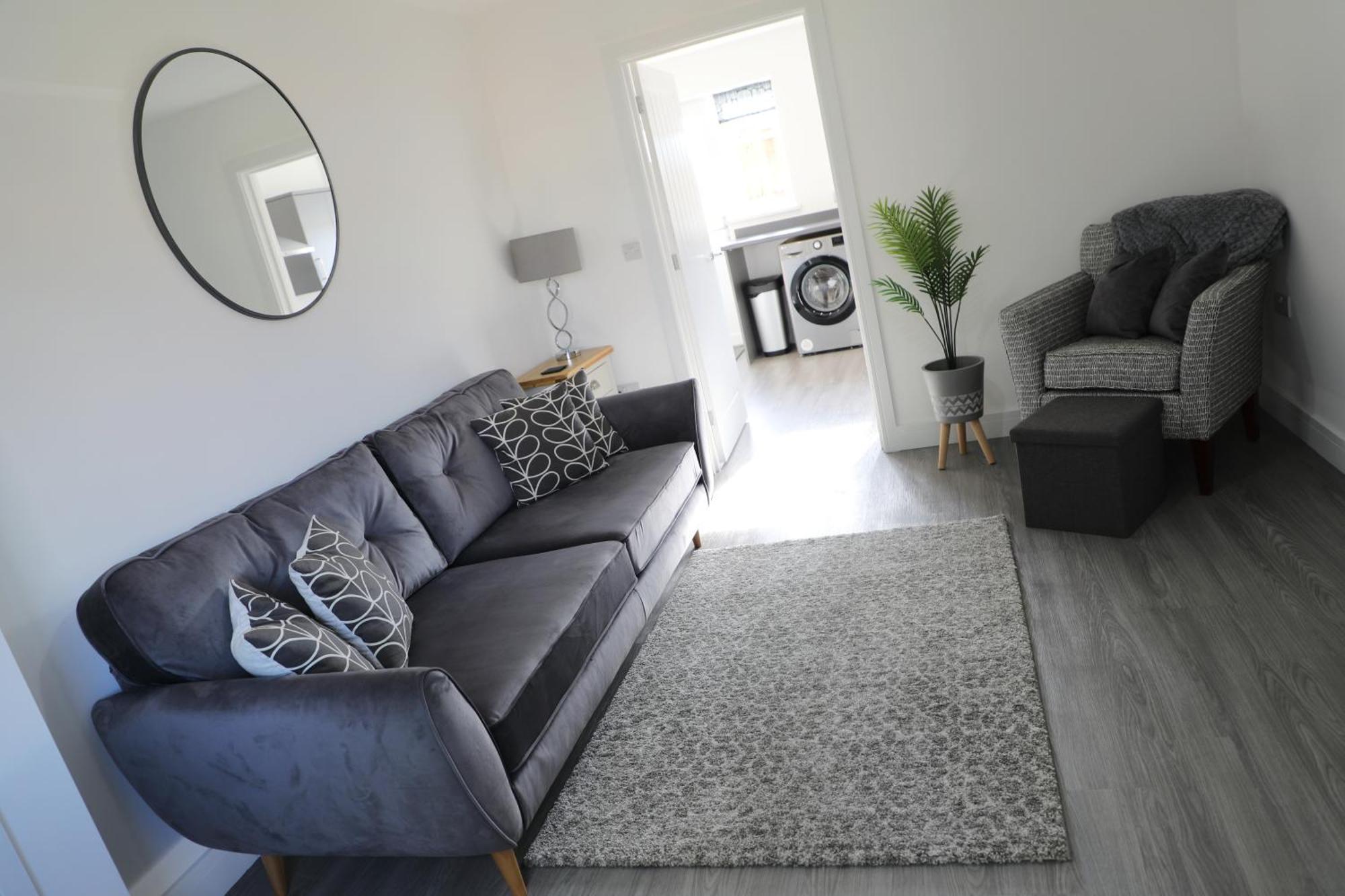 Modern, Two Double Bedroom House With Free Parking Chepstow Buitenkant foto