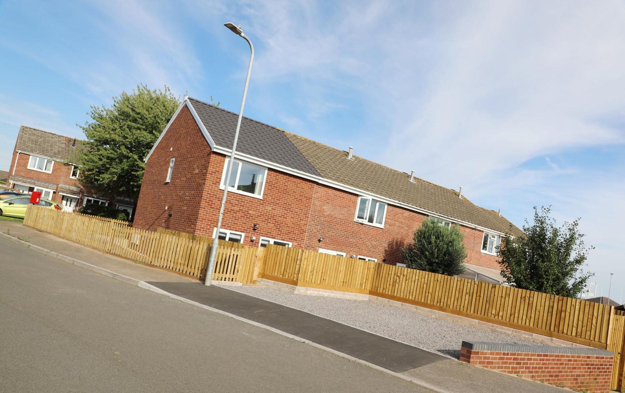 Modern, Two Double Bedroom House With Free Parking Chepstow Buitenkant foto